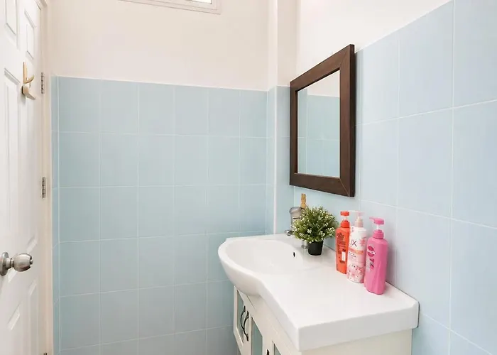 5br Waterfront House With Hot Tub For 10 Guests 度假居 曼谷