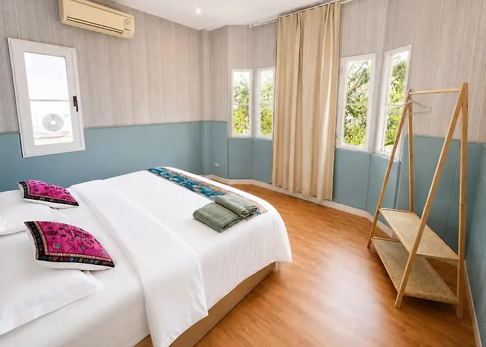 5br Waterfront House With Hot Tub For 10 Guests בנגקוק