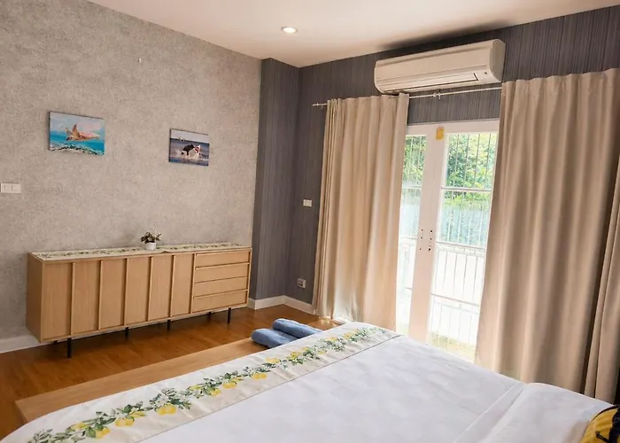 בית נופש 5br Waterfront House With Hot Tub For 10 Guests